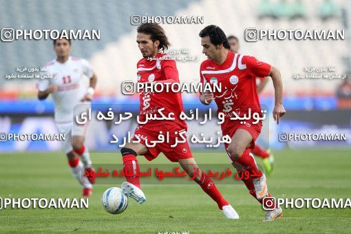 1176877, Tehran, Iran, لیگ برتر فوتبال ایران، Persian Gulf Cup، Week 24، Second Leg، Persepolis 3 v 1 Foulad Khouzestan on 2011/02/25 at Azadi Stadium