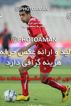 1176957, Tehran, Iran, لیگ برتر فوتبال ایران، Persian Gulf Cup، Week 24، Second Leg، Persepolis 3 v 1 Foulad Khouzestan on 2011/02/25 at Azadi Stadium