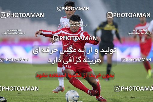 1177191, Tehran, Iran, لیگ برتر فوتبال ایران، Persian Gulf Cup، Week 24، Second Leg، Persepolis 3 v 1 Foulad Khouzestan on 2011/02/25 at Azadi Stadium