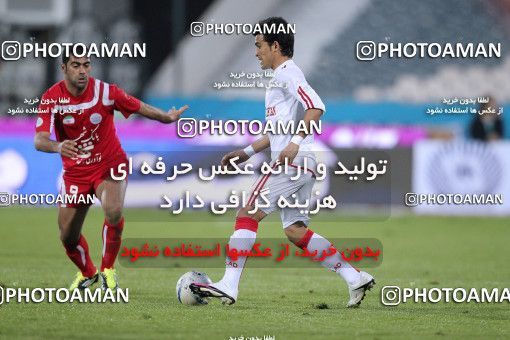 1176932, Tehran, Iran, لیگ برتر فوتبال ایران، Persian Gulf Cup، Week 24، Second Leg، Persepolis 3 v 1 Foulad Khouzestan on 2011/02/25 at Azadi Stadium