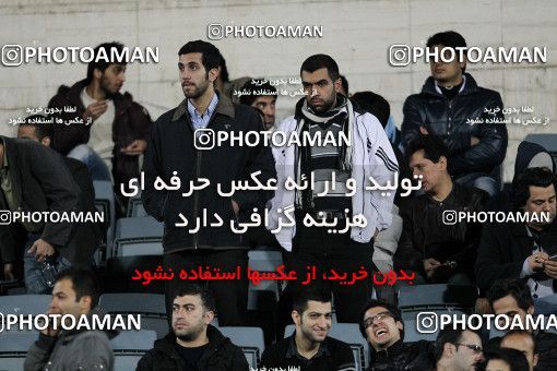 1176966, Tehran, Iran, لیگ برتر فوتبال ایران، Persian Gulf Cup، Week 24، Second Leg، Persepolis 3 v 1 Foulad Khouzestan on 2011/02/25 at Azadi Stadium