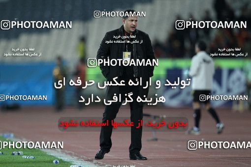 1176963, Tehran, Iran, لیگ برتر فوتبال ایران، Persian Gulf Cup، Week 24، Second Leg، Persepolis 3 v 1 Foulad Khouzestan on 2011/02/25 at Azadi Stadium