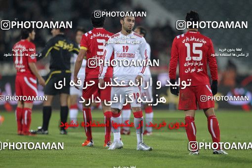 1177174, Tehran, Iran, لیگ برتر فوتبال ایران، Persian Gulf Cup، Week 24، Second Leg، Persepolis 3 v 1 Foulad Khouzestan on 2011/02/25 at Azadi Stadium