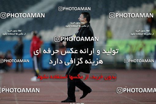 1176986, Tehran, Iran, لیگ برتر فوتبال ایران، Persian Gulf Cup، Week 24، Second Leg، Persepolis 3 v 1 Foulad Khouzestan on 2011/02/25 at Azadi Stadium