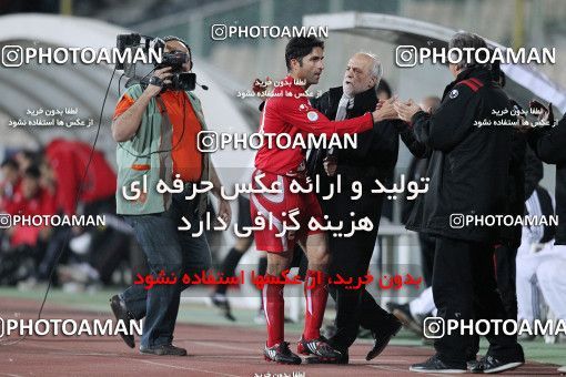 1177149, Tehran, Iran, لیگ برتر فوتبال ایران، Persian Gulf Cup، Week 24، Second Leg، Persepolis 3 v 1 Foulad Khouzestan on 2011/02/25 at Azadi Stadium