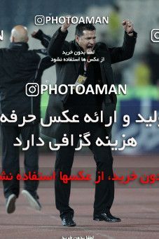 1177223, Tehran, Iran, لیگ برتر فوتبال ایران، Persian Gulf Cup، Week 24، Second Leg، Persepolis 3 v 1 Foulad Khouzestan on 2011/02/25 at Azadi Stadium