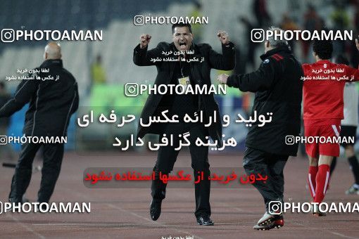 1177181, Tehran, Iran, لیگ برتر فوتبال ایران، Persian Gulf Cup، Week 24، Second Leg، Persepolis 3 v 1 Foulad Khouzestan on 2011/02/25 at Azadi Stadium