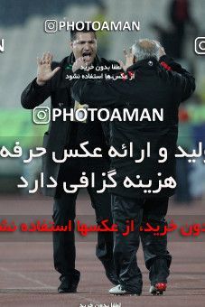 1177244, Tehran, Iran, لیگ برتر فوتبال ایران، Persian Gulf Cup، Week 24، Second Leg، Persepolis 3 v 1 Foulad Khouzestan on 2011/02/25 at Azadi Stadium