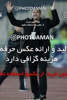 1177192, Tehran, Iran, لیگ برتر فوتبال ایران، Persian Gulf Cup، Week 24، Second Leg، Persepolis 3 v 1 Foulad Khouzestan on 2011/02/25 at Azadi Stadium