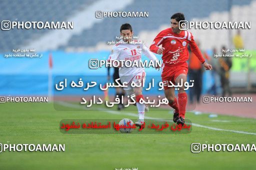 1176055, Tehran, Iran, لیگ برتر فوتبال ایران، Persian Gulf Cup، Week 24، Second Leg، Persepolis 3 v 1 Foulad Khouzestan on 2011/02/25 at Azadi Stadium