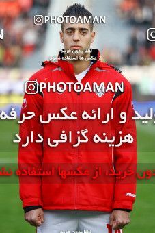 1176463, Tehran, Iran, لیگ برتر فوتبال ایران، Persian Gulf Cup، Week 24، Second Leg، Persepolis 3 v 1 Foulad Khouzestan on 2011/02/25 at Azadi Stadium