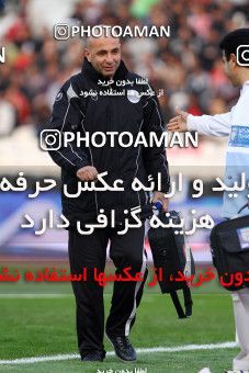 1176432, Tehran, Iran, لیگ برتر فوتبال ایران، Persian Gulf Cup، Week 24، Second Leg، Persepolis 3 v 1 Foulad Khouzestan on 2011/02/25 at Azadi Stadium
