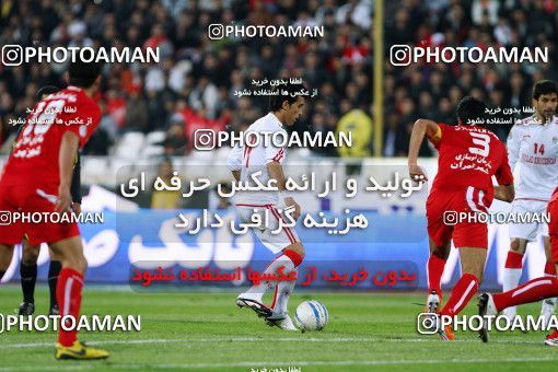 1176545, Tehran, Iran, لیگ برتر فوتبال ایران، Persian Gulf Cup، Week 24، Second Leg، Persepolis 3 v 1 Foulad Khouzestan on 2011/02/25 at Azadi Stadium
