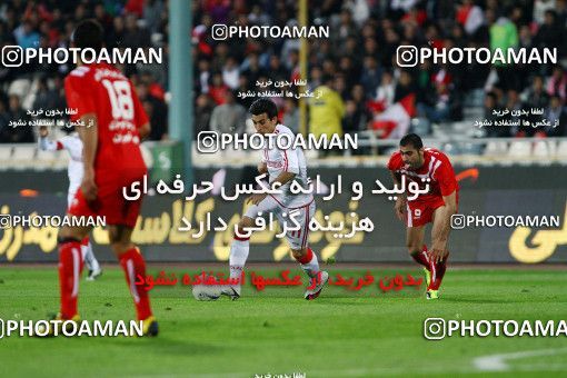 1176430, Tehran, Iran, لیگ برتر فوتبال ایران، Persian Gulf Cup، Week 24، Second Leg، Persepolis 3 v 1 Foulad Khouzestan on 2011/02/25 at Azadi Stadium