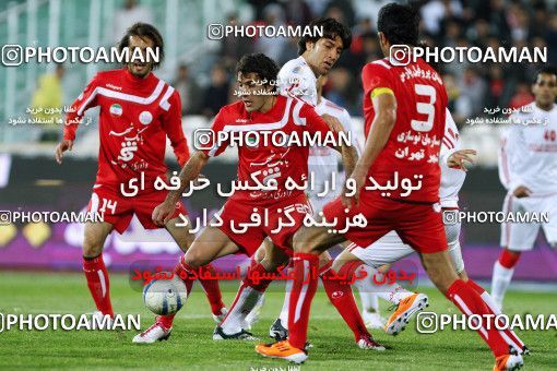 1176563, Tehran, Iran, لیگ برتر فوتبال ایران، Persian Gulf Cup، Week 24، Second Leg، Persepolis 3 v 1 Foulad Khouzestan on 2011/02/25 at Azadi Stadium