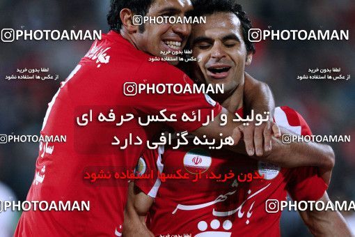 1176431, Tehran, Iran, لیگ برتر فوتبال ایران، Persian Gulf Cup، Week 24، Second Leg، Persepolis 3 v 1 Foulad Khouzestan on 2011/02/25 at Azadi Stadium