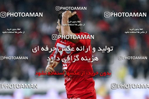 1176426, Tehran, Iran, لیگ برتر فوتبال ایران، Persian Gulf Cup، Week 24، Second Leg، Persepolis 3 v 1 Foulad Khouzestan on 2011/02/25 at Azadi Stadium