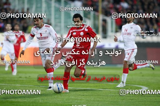 1175977, Tehran, Iran, لیگ برتر فوتبال ایران، Persian Gulf Cup، Week 24، Second Leg، Persepolis 3 v 1 Foulad Khouzestan on 2011/02/25 at Azadi Stadium