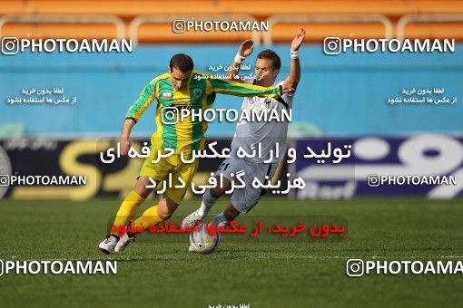 1176575, Tehran, Iran, لیگ برتر فوتبال ایران، Persian Gulf Cup، Week 24، Second Leg، Rah Ahan 1 v 1 Shahin Boushehr on 2011/02/25 at Ekbatan Stadium