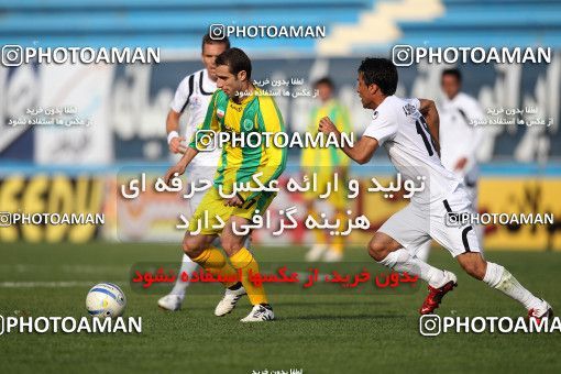 1176716, Tehran, Iran, لیگ برتر فوتبال ایران، Persian Gulf Cup، Week 24، Second Leg، Rah Ahan 1 v 1 Shahin Boushehr on 2011/02/25 at Ekbatan Stadium