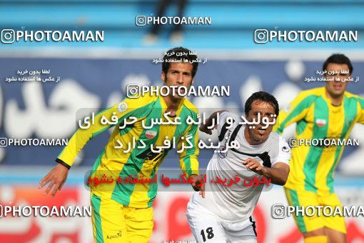 1176662, Tehran, Iran, لیگ برتر فوتبال ایران، Persian Gulf Cup، Week 24، Second Leg، Rah Ahan 1 v 1 Shahin Boushehr on 2011/02/25 at Ekbatan Stadium