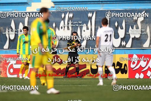 1176690, Tehran, Iran, لیگ برتر فوتبال ایران، Persian Gulf Cup، Week 24، Second Leg، Rah Ahan 1 v 1 Shahin Boushehr on 2011/02/25 at Ekbatan Stadium