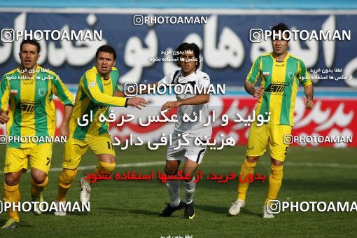 1175921, Tehran, Iran, لیگ برتر فوتبال ایران، Persian Gulf Cup، Week 24، Second Leg، Rah Ahan 1 v 1 Shahin Boushehr on 2011/02/25 at Ekbatan Stadium