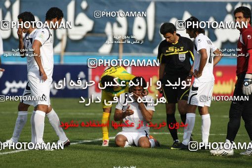1175936, Tehran, Iran, لیگ برتر فوتبال ایران، Persian Gulf Cup، Week 24، Second Leg، Rah Ahan 1 v 1 Shahin Boushehr on 2011/02/25 at Ekbatan Stadium
