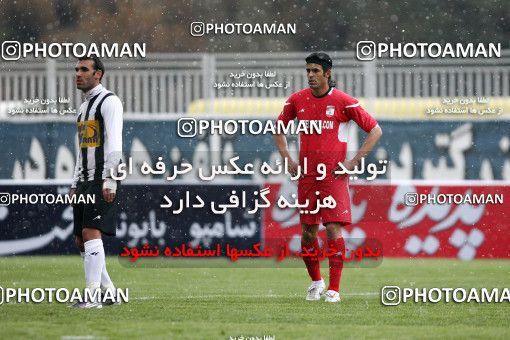 1177637, Tehran, Iran, لیگ برتر فوتبال ایران، Persian Gulf Cup، Week 25، Second Leg، Steel Azin 3 v 1 Saba Qom on 2011/03/04 at Shahid Dastgerdi Stadium