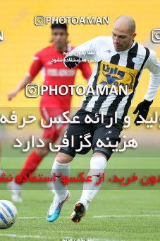 1178670, Tehran, Iran, لیگ برتر فوتبال ایران، Persian Gulf Cup، Week 25، Second Leg، Steel Azin 3 v 1 Saba Qom on 2011/03/04 at Shahid Dastgerdi Stadium