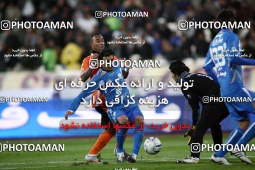 1178994, Tehran, Iran, لیگ برتر فوتبال ایران، Persian Gulf Cup، Week 25، Second Leg، Esteghlal 0 v 0 Mes Kerman on 2011/03/05 at Azadi Stadium