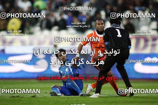 1179030, Tehran, Iran, لیگ برتر فوتبال ایران، Persian Gulf Cup، Week 25، Second Leg، Esteghlal 0 v 0 Mes Kerman on 2011/03/05 at Azadi Stadium