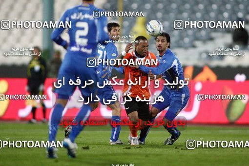 1178934, Tehran, Iran, لیگ برتر فوتبال ایران، Persian Gulf Cup، Week 25، Second Leg، Esteghlal 0 v 0 Mes Kerman on 2011/03/05 at Azadi Stadium