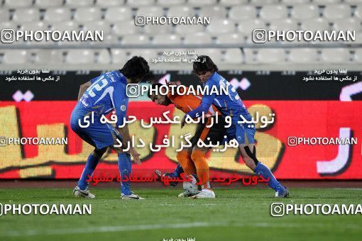 1179105, Tehran, Iran, لیگ برتر فوتبال ایران، Persian Gulf Cup، Week 25، Second Leg، Esteghlal 0 v 0 Mes Kerman on 2011/03/05 at Azadi Stadium