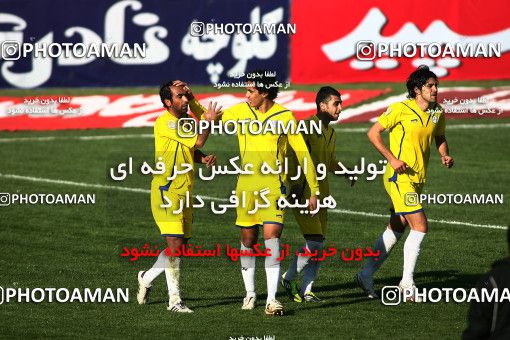 1179484, Tehran, [*parameter:4*], لیگ برتر فوتبال ایران، Persian Gulf Cup، Week 25، Second Leg، Naft Tehran 4 v 1 Paykan on 2011/03/05 at Shahid Dastgerdi Stadium