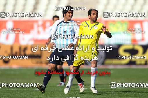 1179989, Tehran, [*parameter:4*], لیگ برتر فوتبال ایران، Persian Gulf Cup، Week 25، Second Leg، Naft Tehran 4 v 1 Paykan on 2011/03/05 at Shahid Dastgerdi Stadium