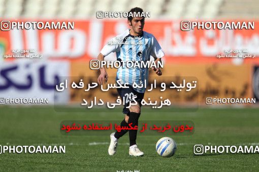 1179817, Tehran, [*parameter:4*], Iran Pro League، Persian Gulf Cup، 2010-11 season، Second Leg، Week 25، Naft Tehran 4 v ۱ Paykan on 2011/03/05 at Shahid Dastgerdi Stadium