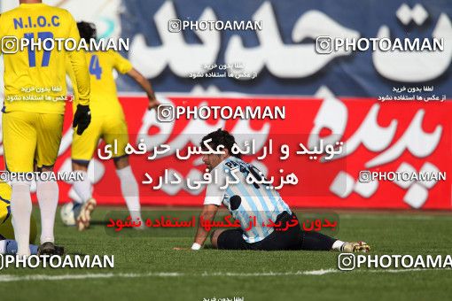 1179995, Tehran, [*parameter:4*], لیگ برتر فوتبال ایران، Persian Gulf Cup، Week 25، Second Leg، Naft Tehran 4 v 1 Paykan on 2011/03/05 at Shahid Dastgerdi Stadium