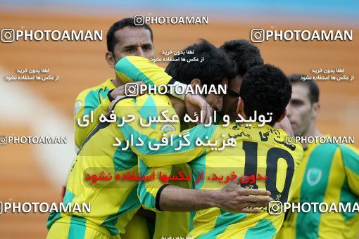 1180403, Tehran, [*parameter:4*], لیگ برتر فوتبال ایران، Persian Gulf Cup، Week 26، Second Leg، Rah Ahan 2 v 2 Zob Ahan Esfahan on 2011/03/10 at Ekbatan Stadium