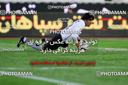 1181240, Tehran, [*parameter:4*], لیگ برتر فوتبال ایران، Persian Gulf Cup، Week 26، Second Leg، Saipa 0 v 0 Esteghlal on 2011/03/10 at Azadi Stadium