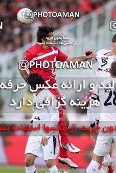 1181049, Tehran, Iran, لیگ برتر فوتبال ایران، Persian Gulf Cup، Week 26، Second Leg، Persepolis 0 v 0 Shahrdari Tabriz on 2011/03/11 at Azadi Stadium