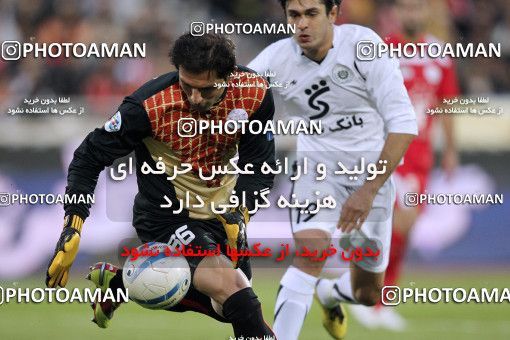 1182138, Tehran, Iran, لیگ برتر فوتبال ایران، Persian Gulf Cup، Week 26، Second Leg، Persepolis 0 v 0 Shahrdari Tabriz on 2011/03/11 at Azadi Stadium