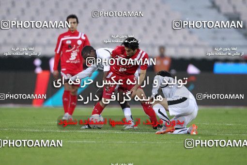 1181919, Tehran, Iran, لیگ برتر فوتبال ایران، Persian Gulf Cup، Week 26، Second Leg، Persepolis 0 v 0 Shahrdari Tabriz on 2011/03/11 at Azadi Stadium