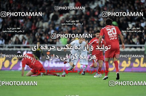 1180982, Tehran, Iran, لیگ برتر فوتبال ایران، Persian Gulf Cup، Week 26، Second Leg، Persepolis 0 v 0 Shahrdari Tabriz on 2011/03/11 at Azadi Stadium