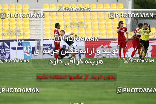 1185914, Tehran, [*parameter:4*], لیگ برتر فوتبال ایران، Persian Gulf Cup، Week 29، Second Leg، Steel Azin 0 v 2 Shahin Boushehr on 2011/04/08 at Takhti Stadium