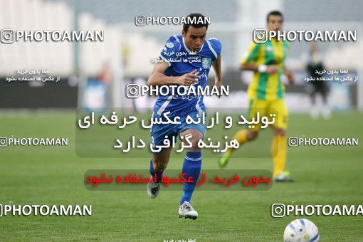 1186400, Tehran, Iran, لیگ برتر فوتبال ایران، Persian Gulf Cup، Week 30، Second Leg، Rah Ahan 1 v 0 Esteghlal on 2011/04/14 at Azadi Stadium