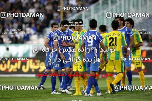 1186435, Tehran, Iran, لیگ برتر فوتبال ایران، Persian Gulf Cup، Week 30، Second Leg، Rah Ahan 1 v 0 Esteghlal on 2011/04/14 at Azadi Stadium
