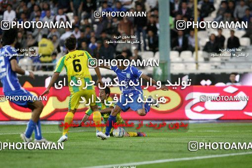 1186393, Tehran, Iran, لیگ برتر فوتبال ایران، Persian Gulf Cup، Week 30، Second Leg، Rah Ahan 1 v 0 Esteghlal on 2011/04/14 at Azadi Stadium