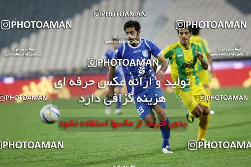 1186423, Tehran, Iran, لیگ برتر فوتبال ایران، Persian Gulf Cup، Week 30، Second Leg، Rah Ahan 1 v 0 Esteghlal on 2011/04/14 at Azadi Stadium