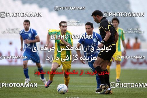 1186956, Tehran, Iran, لیگ برتر فوتبال ایران، Persian Gulf Cup، Week 30، Second Leg، Rah Ahan 1 v 0 Esteghlal on 2011/04/14 at Azadi Stadium